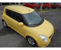 Suzuki Swift 1,3 i 16V 68 kW Serviska KLIMA - 29