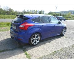 Ford Focus 2,0 ST 184 kW Serviska - 5