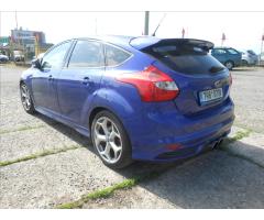 Ford Focus 2,0 ST 184 kW Serviska - 7