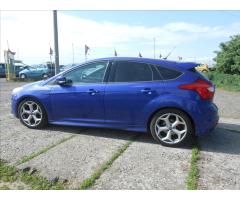 Ford Focus 2,0 ST 184 kW Serviska - 8