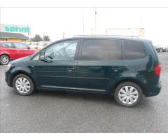 Volkswagen Touran 2,0 TDI 103  Serviska KLIMA - 13