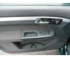 Volkswagen Touran 2,0 TDI 103  Serviska KLIMA - 19