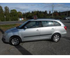 Škoda Fabia 1,2 12V HTP Elegance Combi - 6