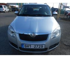 Škoda Fabia 1,2 12V HTP Elegance Combi CZ - 20