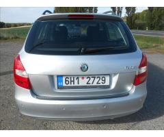 Škoda Fabia 1,2 12V HTP Elegance Combi - 21