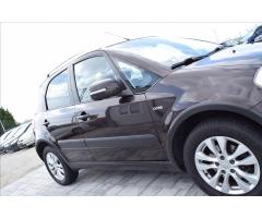 Suzuki SX4 2,0 99KW 4X4 KEYLESS NAVIGACE - 9