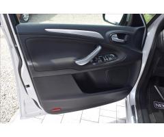 Ford Galaxy 2,0 TDCi 103KW AUTOMAT SERVIS - 23