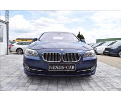 BMW Řada 5 2,0 520d • 135KW • PO SERVISE - 2