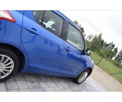 Suzuki Swift 1,2 i 66KW 4X4 KLIMA SERVIS - 10