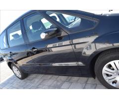 Ford Galaxy 2,0 TDCi 103kW •7 MÍST• SERVIS - 8