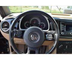 Volkswagen Beetle 1,6 TDI CABRIO SENZORY KŮŽE - 38