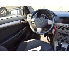 Opel Astra 1,9 CDTI 74KW KLIMA TEMPOMAT - 26