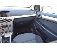 Opel Astra 1,9 CDTI 74KW KLIMA TEMPOMAT - 27