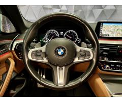 BMW Řada 5 540d xDrive M-PAKET, BOWERS&WILKINS, HEAD-UP - 13