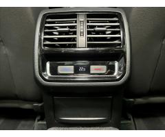Volkswagen Passat 2,0 BiTDI 176 KW DSG 4MOTION HIGHLINE, ACC, LED, DCC - 24