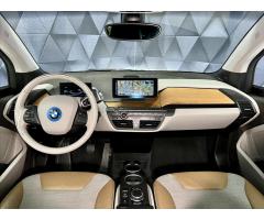 BMW i3 125KW, TEPELNÉ ČERPADLO, HARMAN&KARDON, PANORAMA - 10