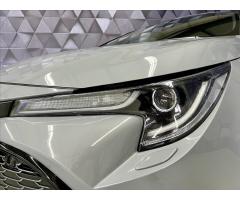 Toyota Corolla 2,0 GR SPORT DYNAMIC HYBRID e-CVT, HEAD-UP, LED, TAŽNÉ - 8