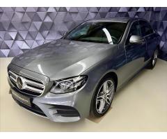 Mercedes-Benz Třídy E 350d 4MATIC AMG, HEAD UP, 360° KAMERA, KEYLESS - 1