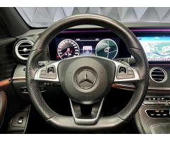 Mercedes-Benz Třídy E 350d 4MATIC AMG, HEAD UP, 360° KAMERA, KEYLESS - 13