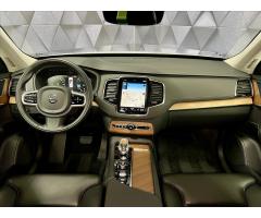 Volvo XC90 B5 AWD INSCRIPTION, KEYLESS, TAŽNÉ, CARPLAY - 10