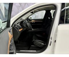 Volvo XC90 B5 AWD INSCRIPTION, KEYLESS, TAŽNÉ, CARPLAY - 11