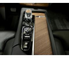 Volvo XC90 B5 AWD INSCRIPTION, KEYLESS, TAŽNÉ, CARPLAY - 23