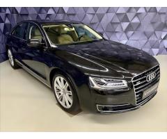 Audi A8 3,0 TDI V6 QUATTRO, NOČNÍ VIDĚNÍ, MATRIX, VZDUCH, TV - 4