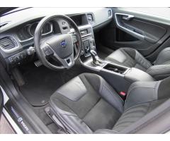 Volvo S60 2,0 D4 Drive-E R-Design Momentum Auto - 9