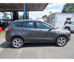 Ford Kuga 2,0 Titanium  TDCi AWD 110kW - 8