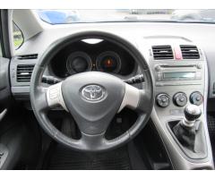 Toyota Auris 2,0 D4-D Sol - 12