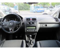 Volkswagen Touran 1,6 TDI 77kW 5 míst - 11