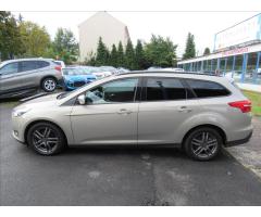 Ford Focus 1,5 TDCi 88 KW Exclusive - 7