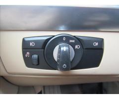 BMW X5 3,0 xDrive30i Automat - 25