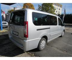 Peugeot Expert Tepee 2,0 HDI Allure 8míst L2H1 - 6