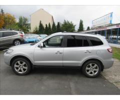 Hyundai Santa Fe 2,2 CRDI VGT ELEGANCE AUTO - 6