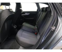 Audi A4 2,0 40 TDI S tronic S line - 8