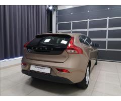 Volvo V40 2,0 T2 Drive-E  Kinetic - 6