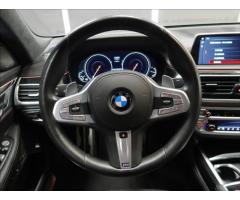 BMW Řada 7 6,6 M760Li xDrive V12 610PS - 13