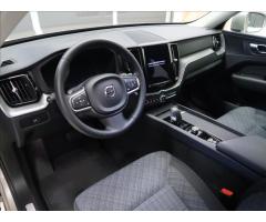 Volvo XC60 2,0 B4 Core AUT - 8