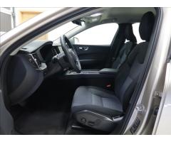 Volvo XC60 2,0 B4  AUT Core - 8