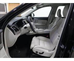 Volvo XC90 2,0 B5 AWD AUT Plus Dark - 8