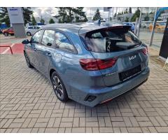 Kia Ceed 1,5 T-GDi  SW SPIN - 7