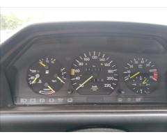 Mercedes-Benz 124 2,3 TP vet.  230 CE dost 3 dny - 10