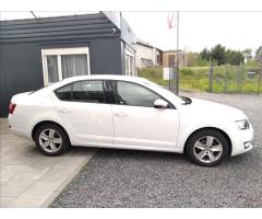 Škoda Octavia 1,6 TDI 81kW Ambition,DPH,CZ - 8