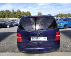 Volkswagen Touran 2,0 2.0 TDI Trendline - 6