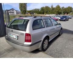 Škoda Octavia 1,9 TDI 74 KW Tour Combi - 7