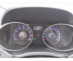 Hyundai ix35 1,6 GDI  4x2 - 13