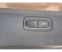 Volvo XC90 2,0 D5 AWD Automat, motor klepe !!! - 19