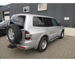 Mitsubishi Pajero 3,2 DI  GLX DAB ACC Luxus - 4