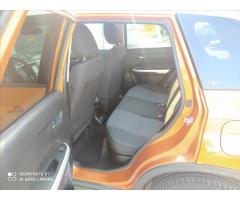 Suzuki Vitara 1,6 VVT  4x4 PREMIUM - 10